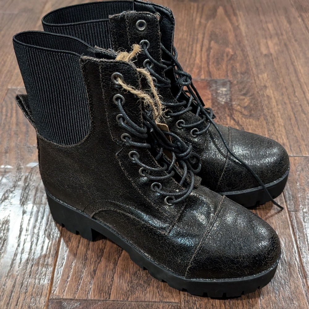 NWT Seven7 Jadon Combat Boots Textured Black Shiny - Picture 9 of 9